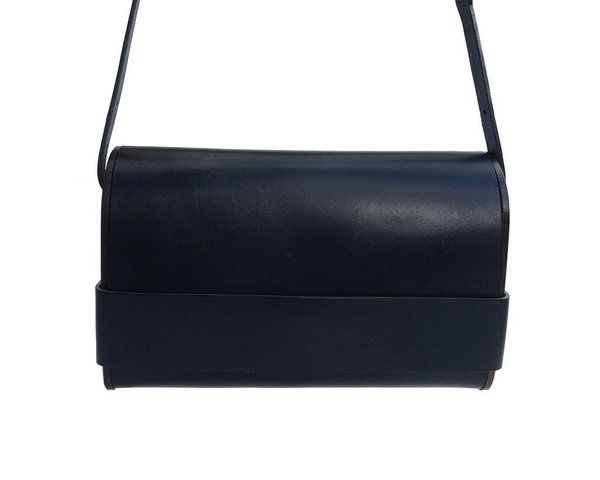 Bag2Roots Tasche groß mit schwarzem Rindsleder - geeignet für Laptop oder Tablet
